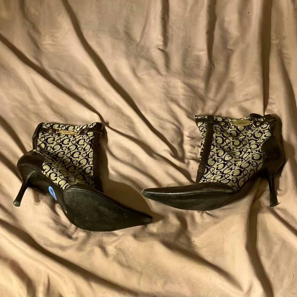 Guess booties